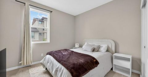 3074 Meadow Run Walk, Sacramento, CA 95833 Photo