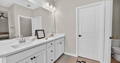 3074 Meadow Run Walk, Sacramento, CA 95833 Photo
