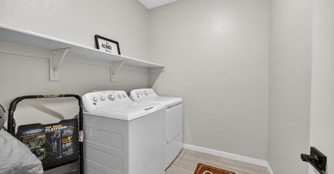 3074 Meadow Run Walk, Sacramento, CA 95833 Photo