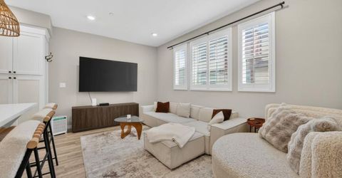 3074 Meadow Run Walk, Sacramento, CA 95833 Photo