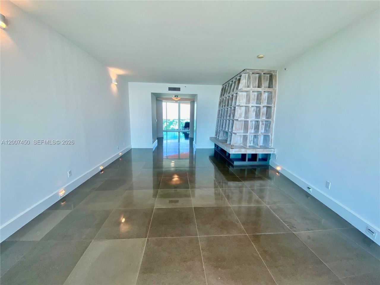300 S Pointe Dr , Unit 3204, Miami Beach, FL 33139 Photo