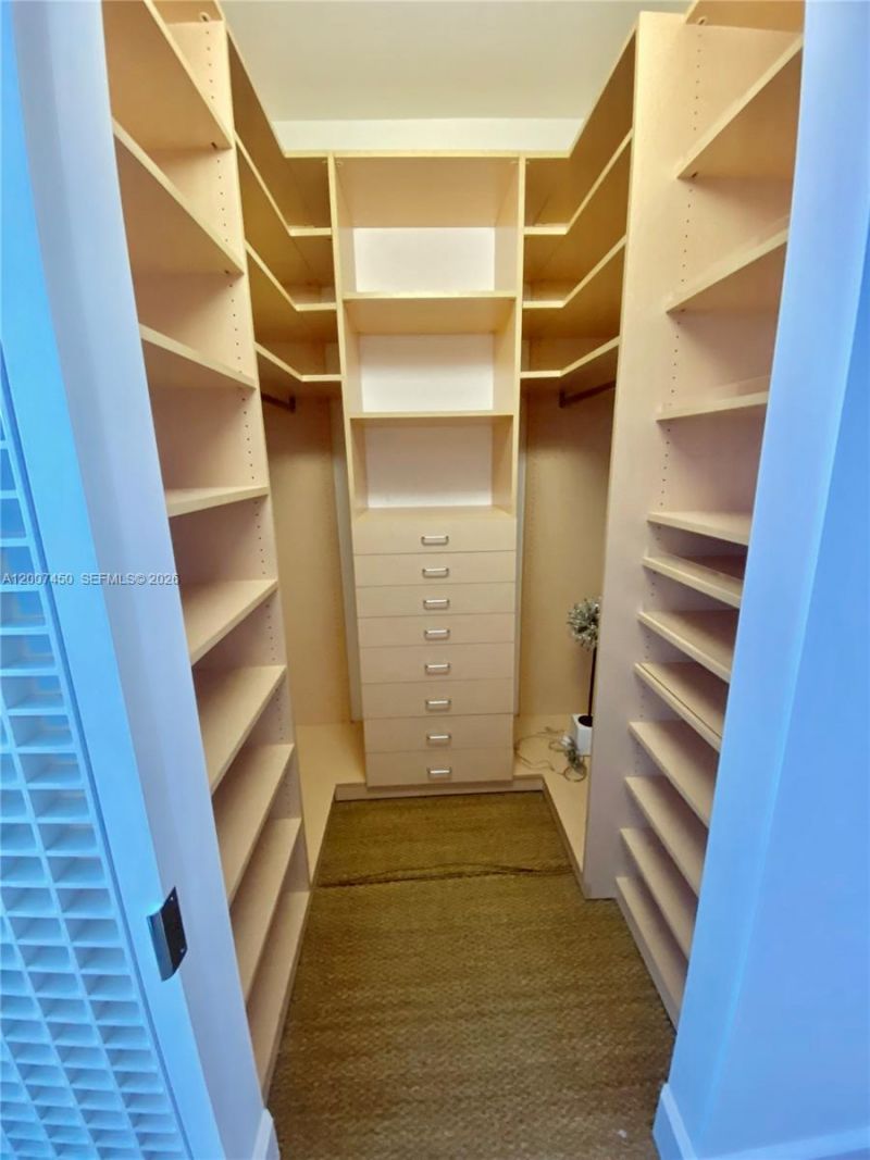 300 S Pointe Dr , Unit 3204, Miami Beach, FL 33139 Photo