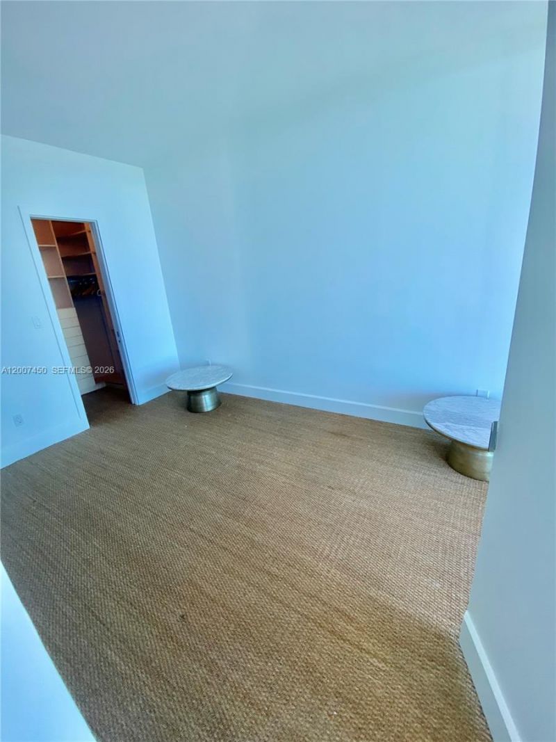 300 S Pointe Dr , Unit 3204, Miami Beach, FL 33139 Photo