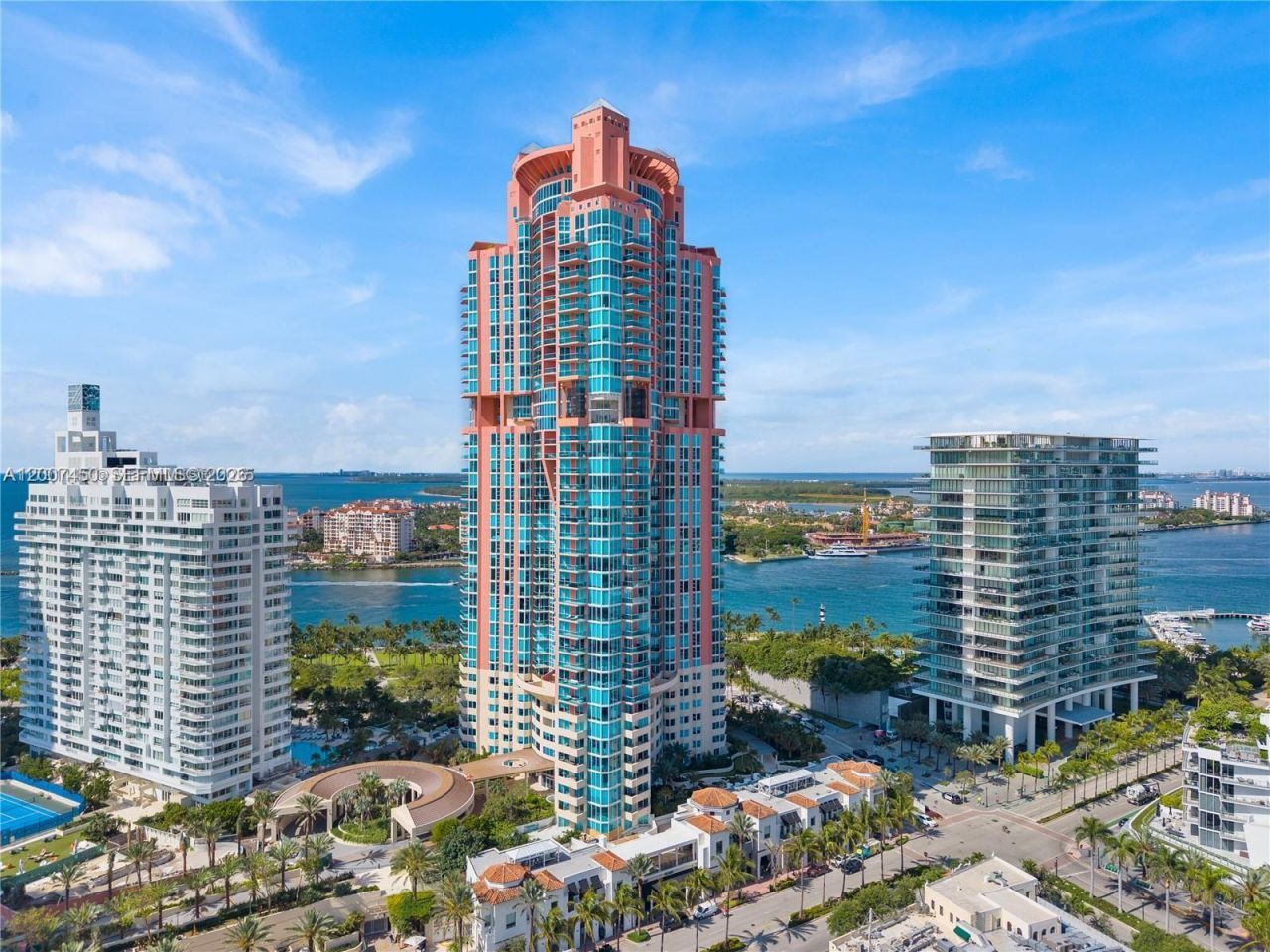 300 S Pointe Dr , Unit 3204, Miami Beach, FL 33139 Photo