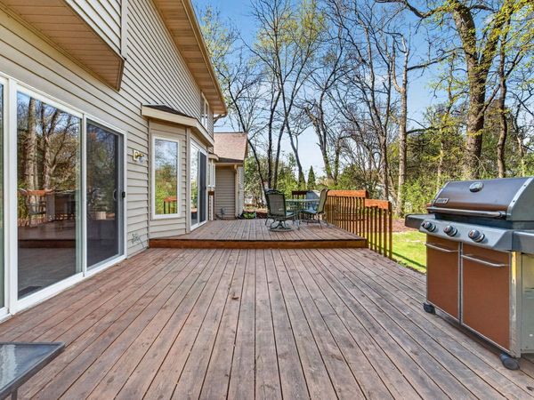 754 Timber Ridge Drive, Oregon, WI 53575