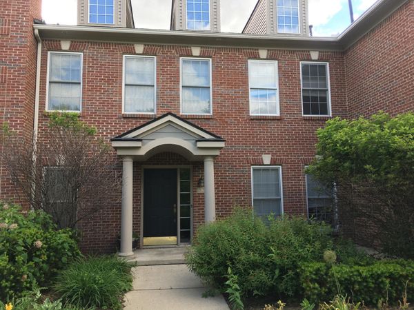 5707 Hampshire Lane, Unit 68, Ypsilanti, MI 48197