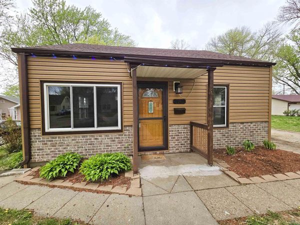 2639 S Paxton, Sioux City, IA 51106