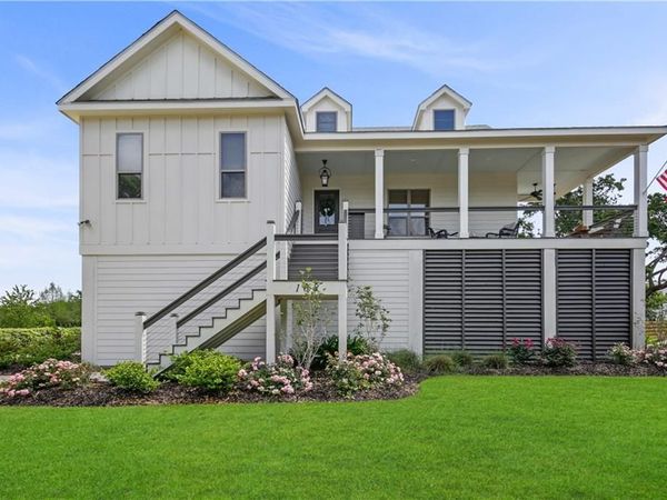 108 BARKLEY Drive, Pass Christian, MS 39571