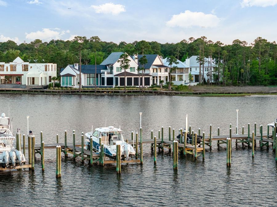 Property Image 100