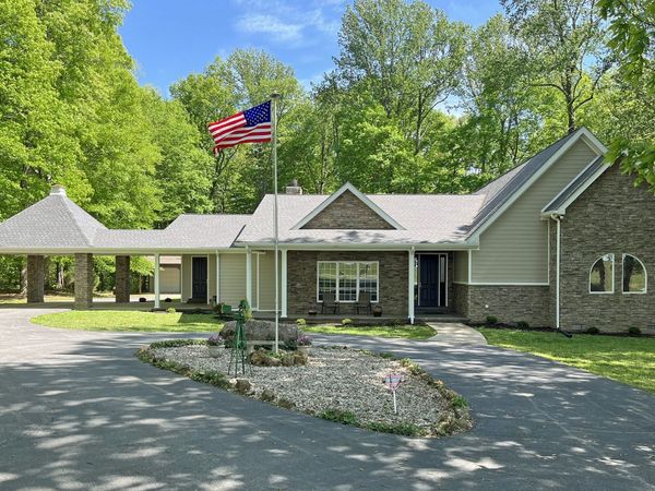 1371 Johns Loop Rd, Franklin, KY 42134