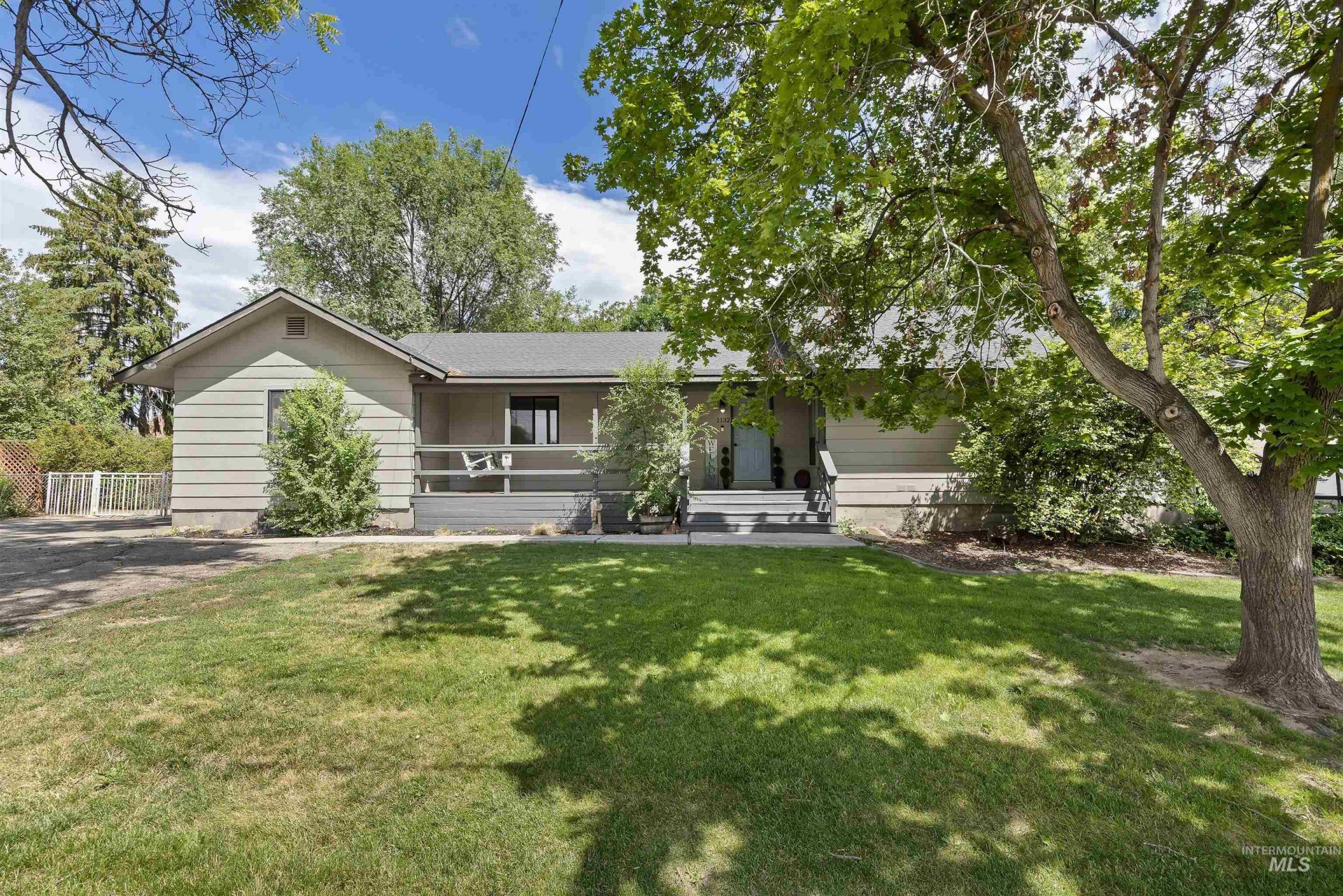 1132 S Powerline Rd, Nampa, ID 83686 Main Photo