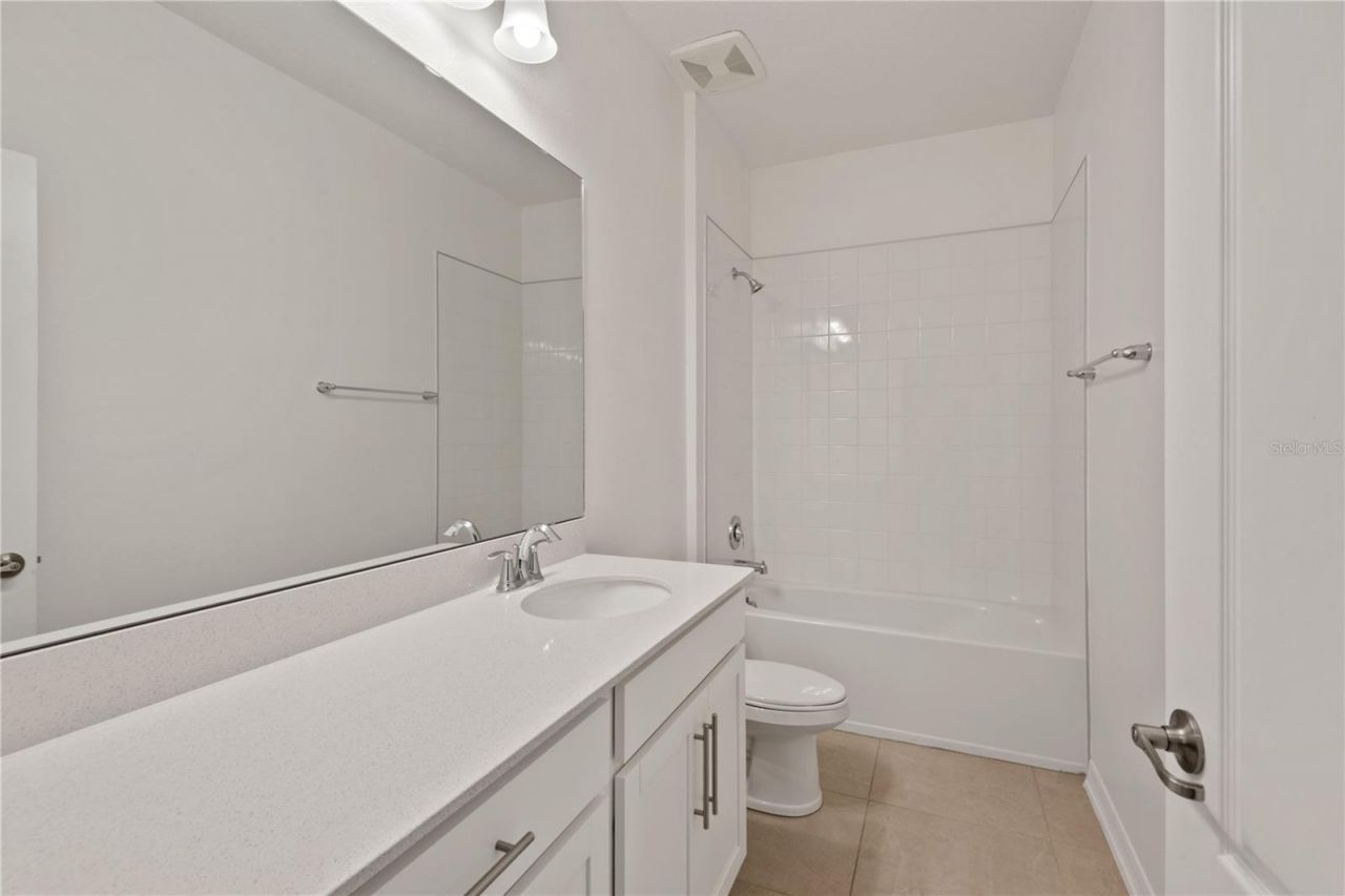 2017 Boss Hewett Street , Oakland, FL 34787 Photo