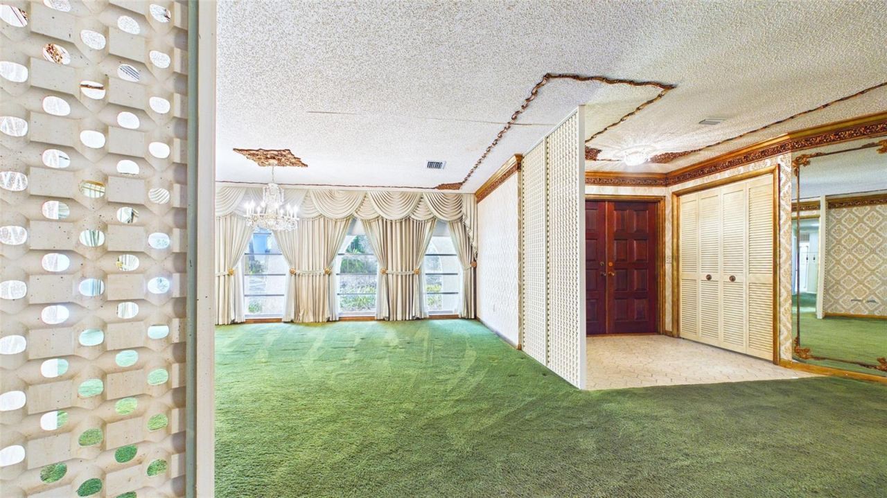 1116 N Riverhills Drive, Temple Terrace, FL 33617 Photo