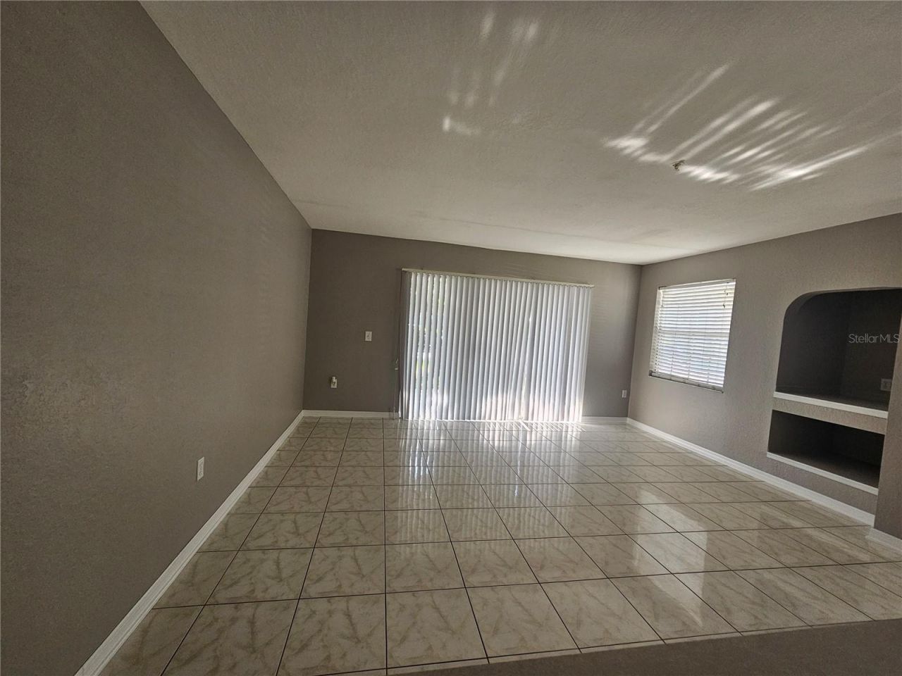13838 Fairway Island Drive, Unit 1418, Orlando, FL 32837 Photo