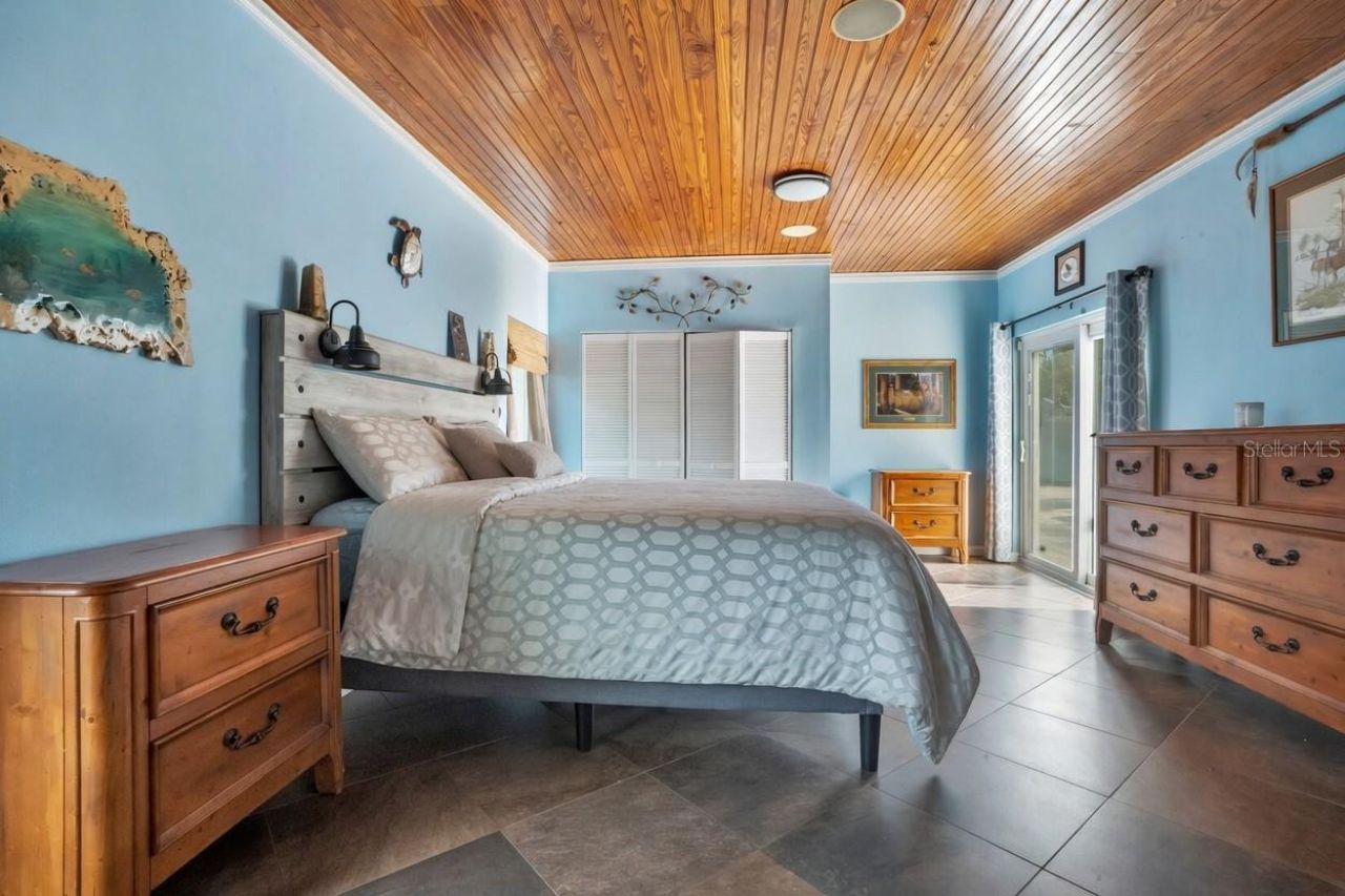 145 27th Avenue N, Saint Petersburg, FL 33704 Photo