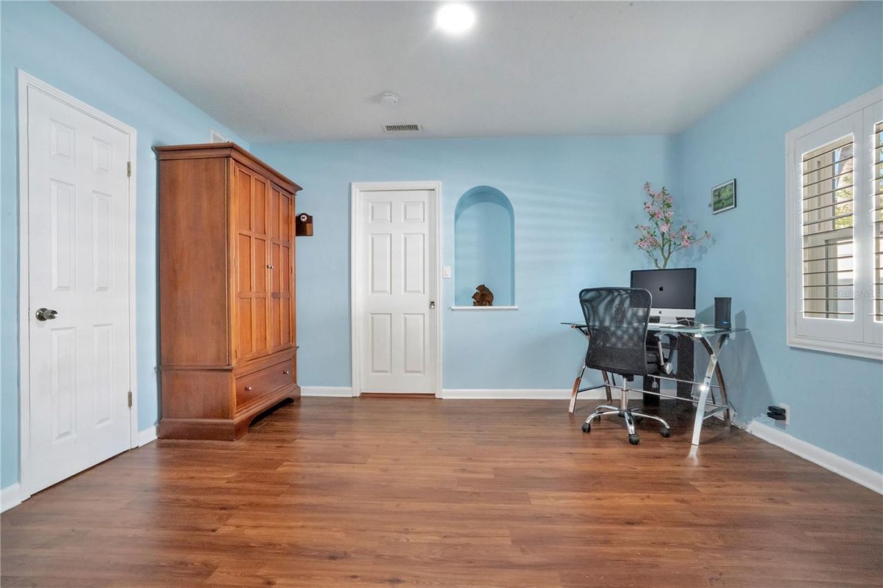 145 27th Avenue N, Saint Petersburg, FL 33704 Photo