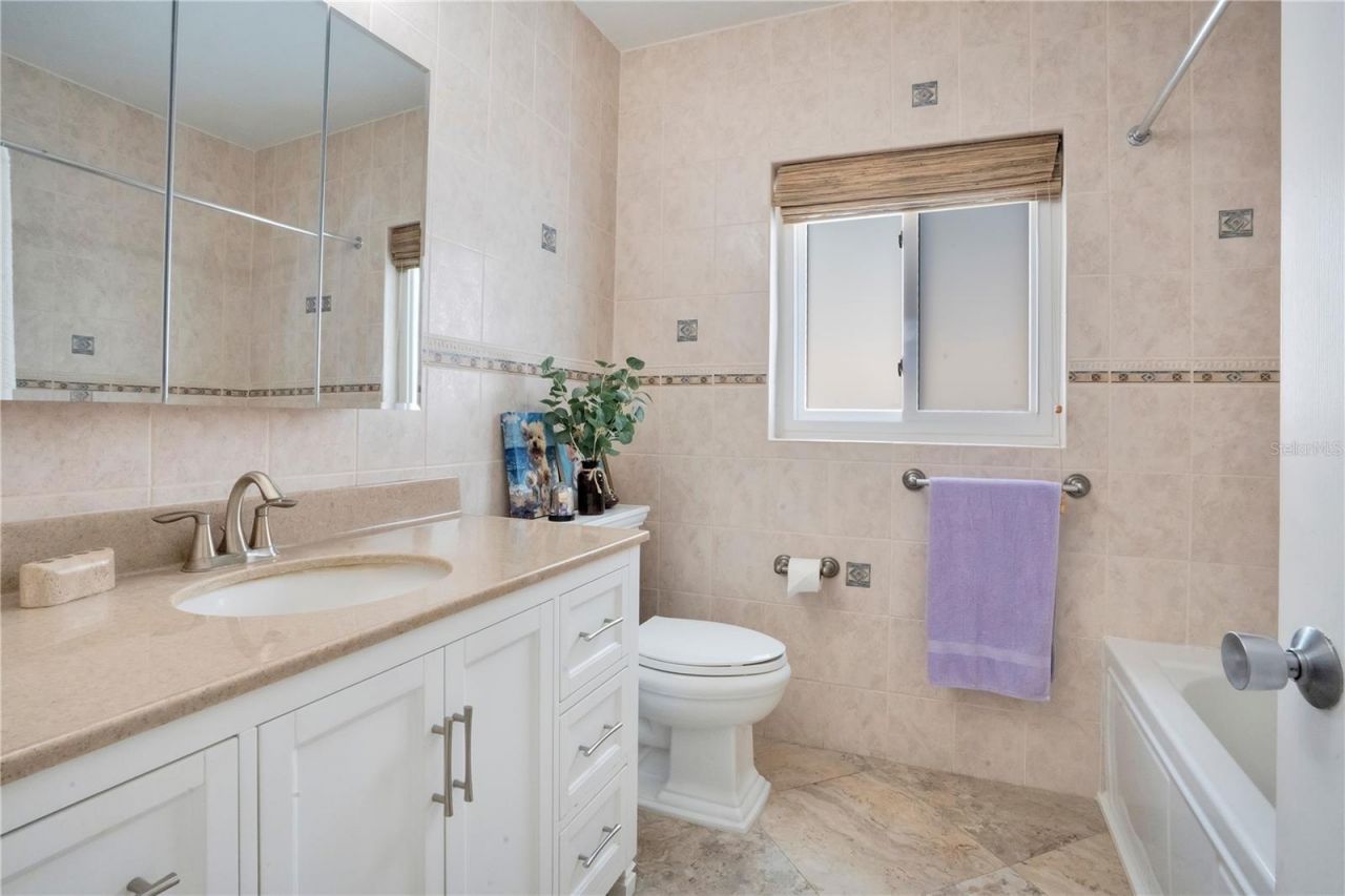 145 27th Avenue N, Saint Petersburg, FL 33704 Photo