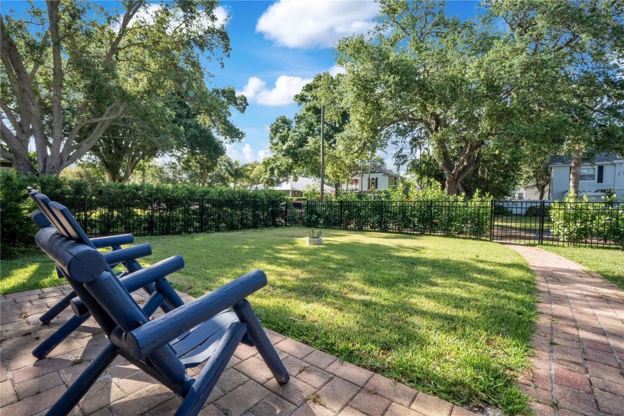 145 27th Avenue N, Saint Petersburg, FL 33704 Photo