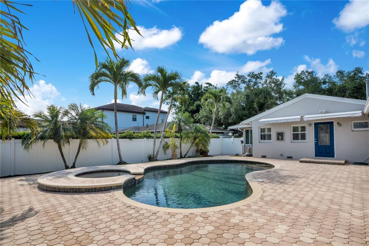 145 27th Avenue N, Saint Petersburg, FL 33704 Photo