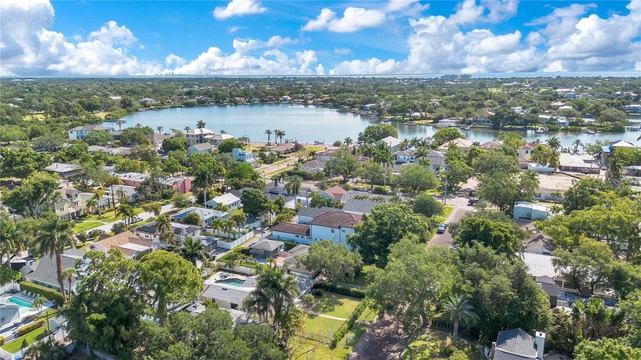 145 27th Avenue N, Saint Petersburg, FL 33704 Photo