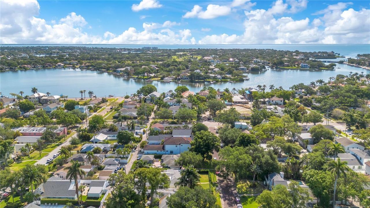 145 27th Avenue N, Saint Petersburg, FL 33704 Photo