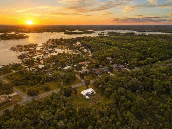 10928 W FORT ISLAND TRAIL , CRYSTAL RIVER, FL 34429