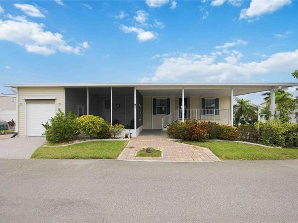 18 EMDEN CIRCLE, PUNTA GORDA, FL 33950