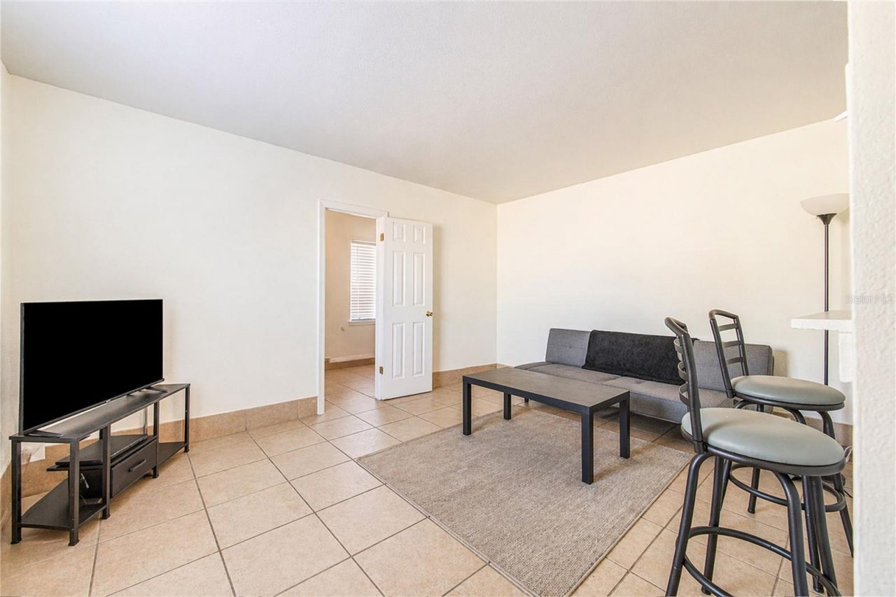 402 E Main Street , Dundee, FL 33838 Photo