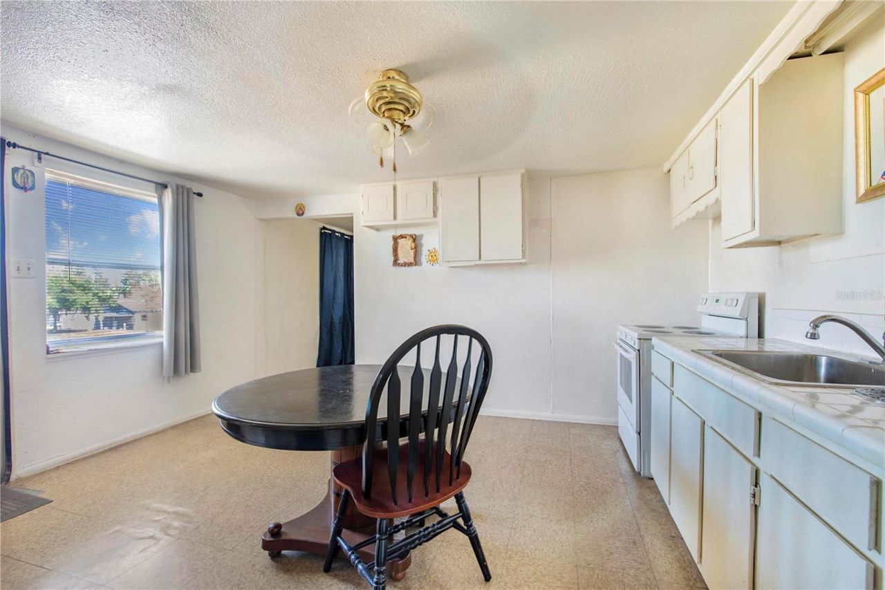402 E Main Street , Dundee, FL 33838 Photo