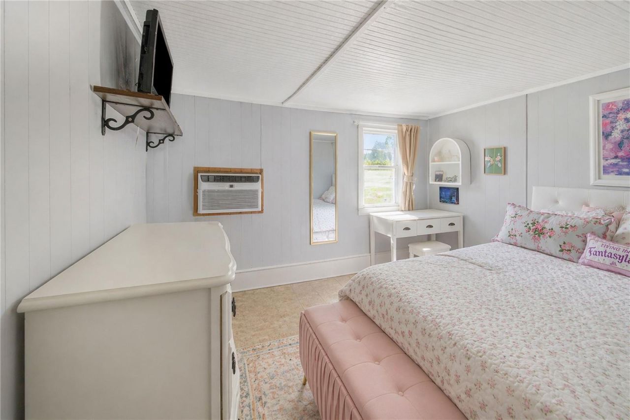 402 E Main Street , Dundee, FL 33838 Photo