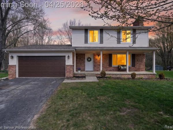 8303 Belle Bluff Drive, Grand Blanc Twp, MI 48439