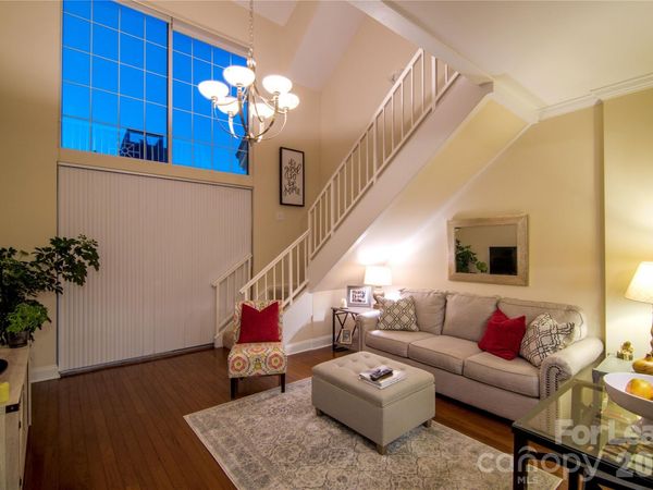 300 W 5th Street , Unit 639, Charlotte, NC 28202