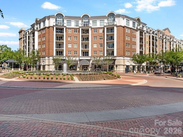 4620 Piedmont Row Drive, Unit 406, Charlotte, NC 28210