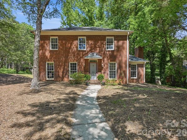9701 Enid Lane, Matthews, NC 28105