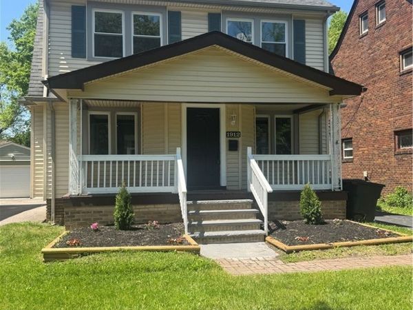 1912 Janette Avenue, Cleveland Heights, OH 44118