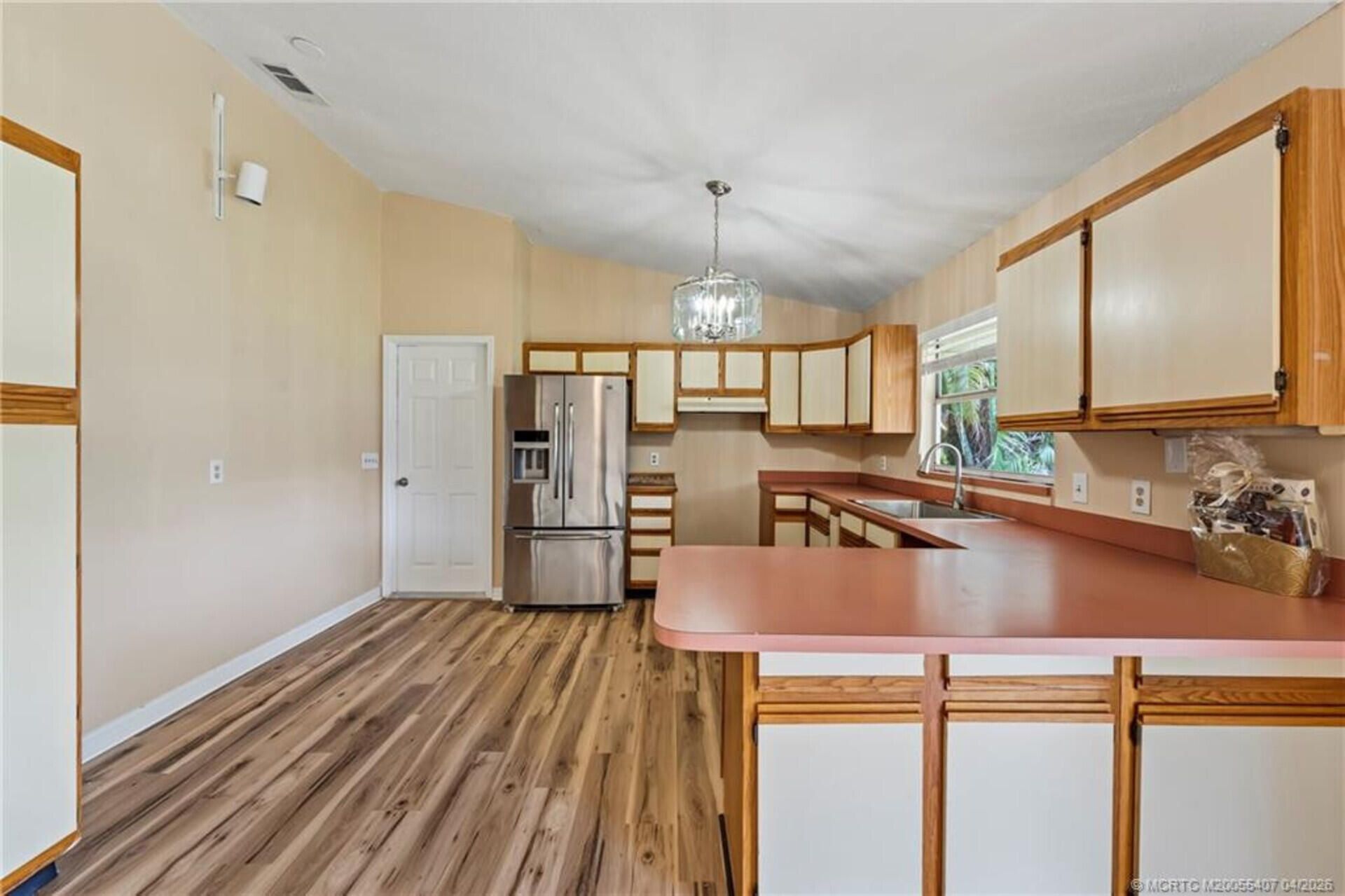 6285 SE Highland Avenue, Stuart, FL 34997 Photo