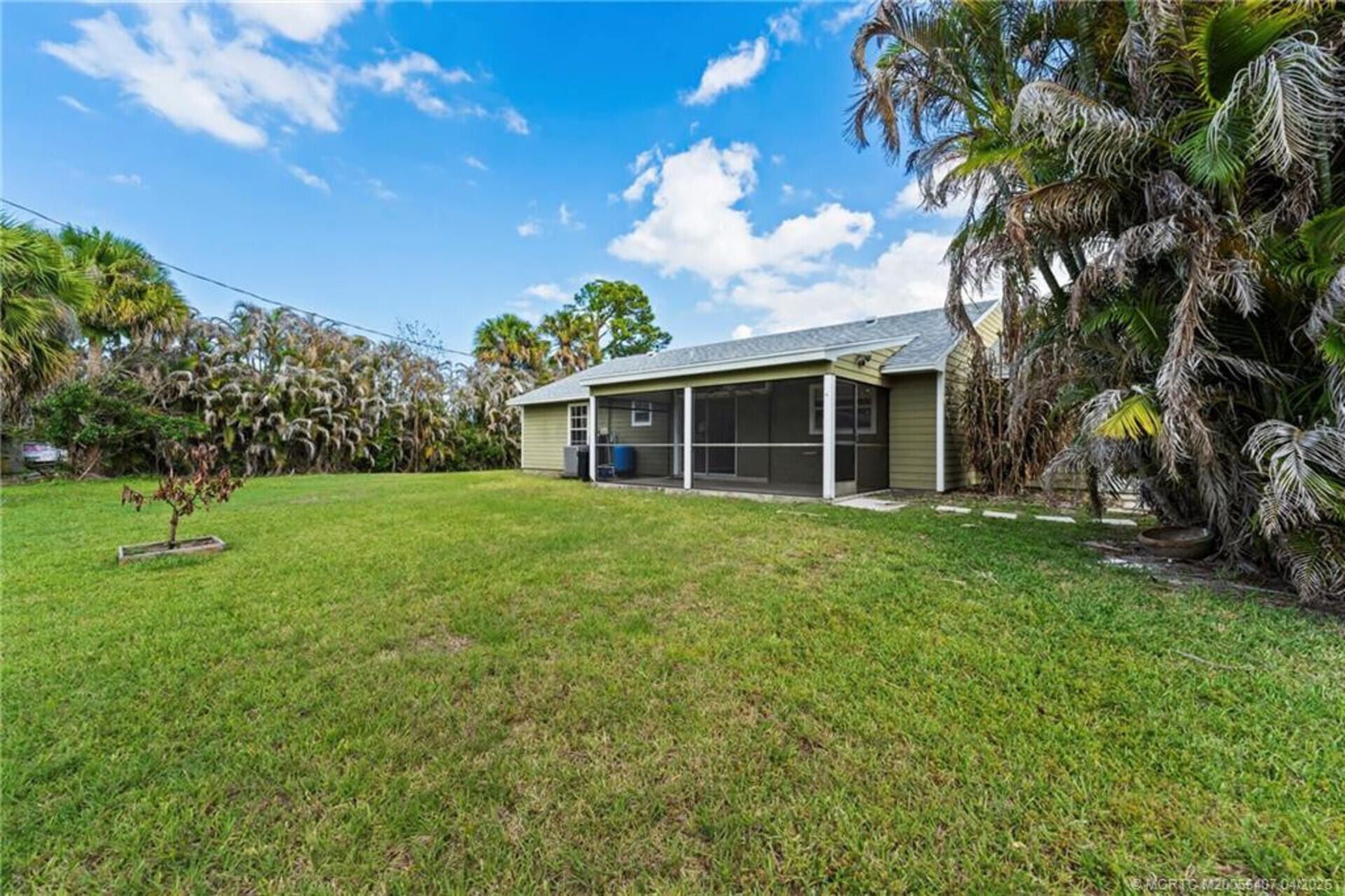 6285 SE Highland Avenue, Stuart, FL 34997 Photo