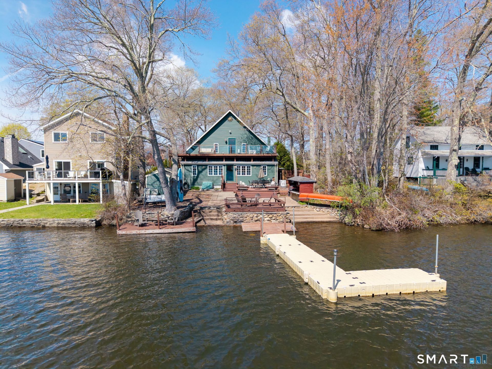 74 Spellman Point, East Hampton, CT 06424 Main Photo