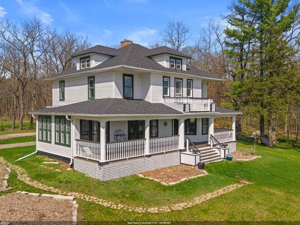 426 E NORTH LAKE STREET, Hancock, WI 54943