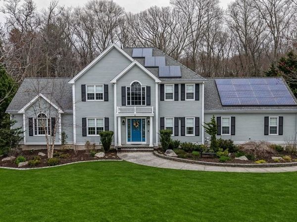 36 Tupelo Rd, Westport, MA 02790