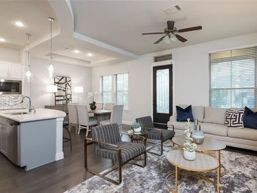 1115 Manacor Lane, Dallas, TX 75212