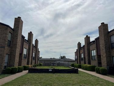 4825 DIAZ Avenue, Unit 3, Fort Worth, TX 76107