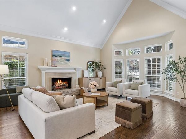 7207 Abrams Place Court, Dallas, TX 75231