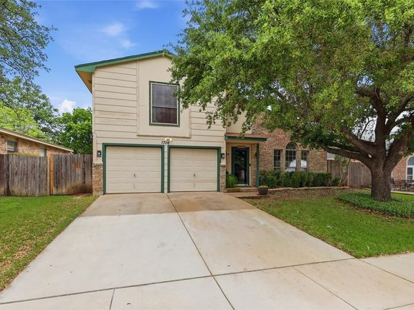 7716 Kelly Lynn Lane , Watauga, TX 76148