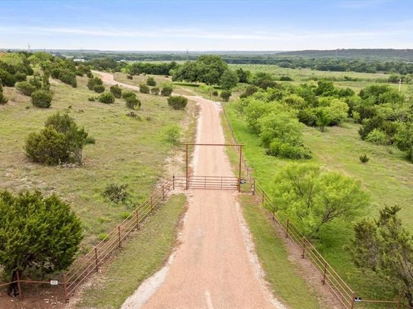 3318 CR 302, Glen Rose, TX 76048