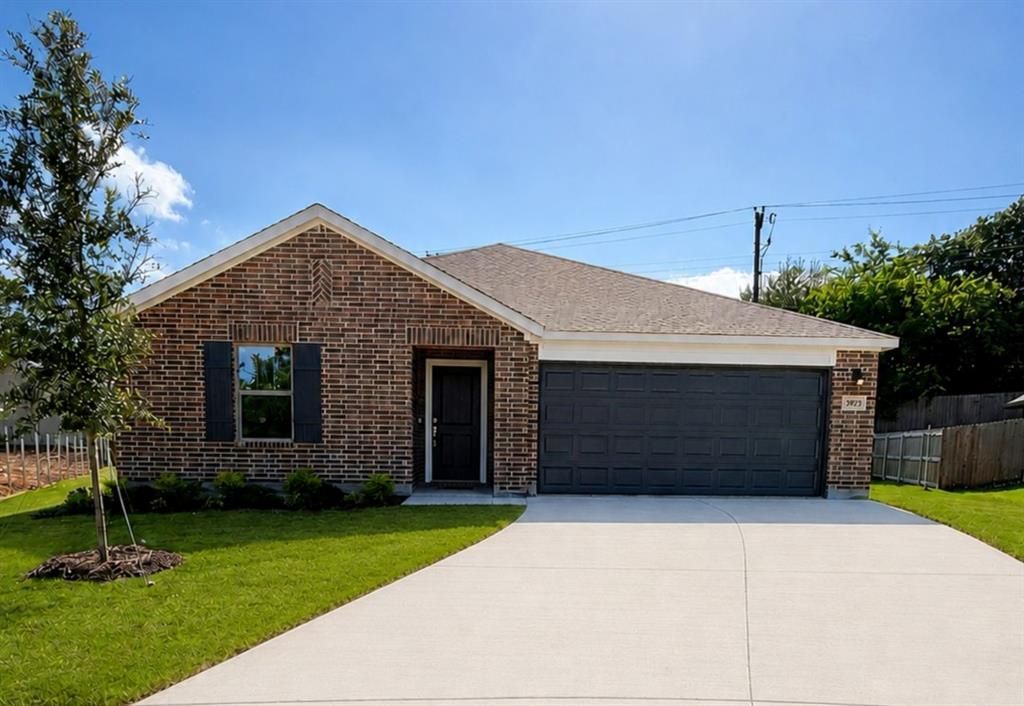 3923 Rose Hill Court, Denison, TX 75020 Main Photo