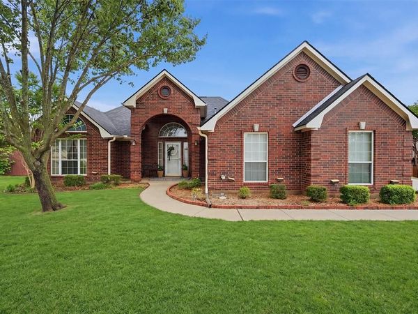 2507 Renaissance Circle, Denison, TX 75020