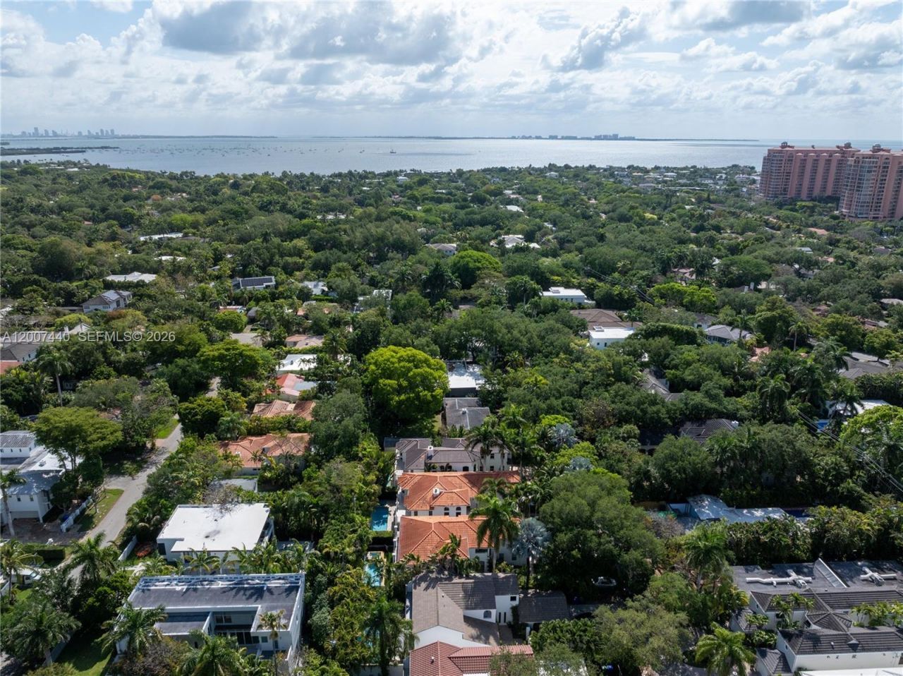 4065 Battersea Rd , Miami, FL 33133 Photo