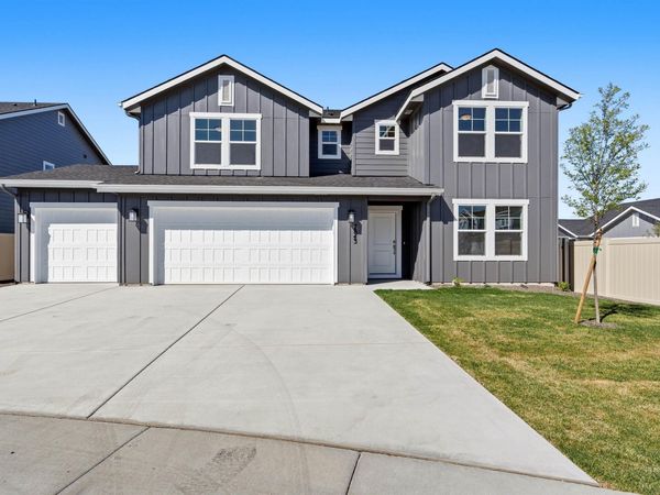 631 Dunmore Ave, Middleton, ID 83644