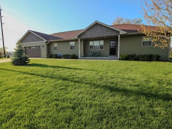 101 Doc Mac Drive, Boscobel, WI 53805